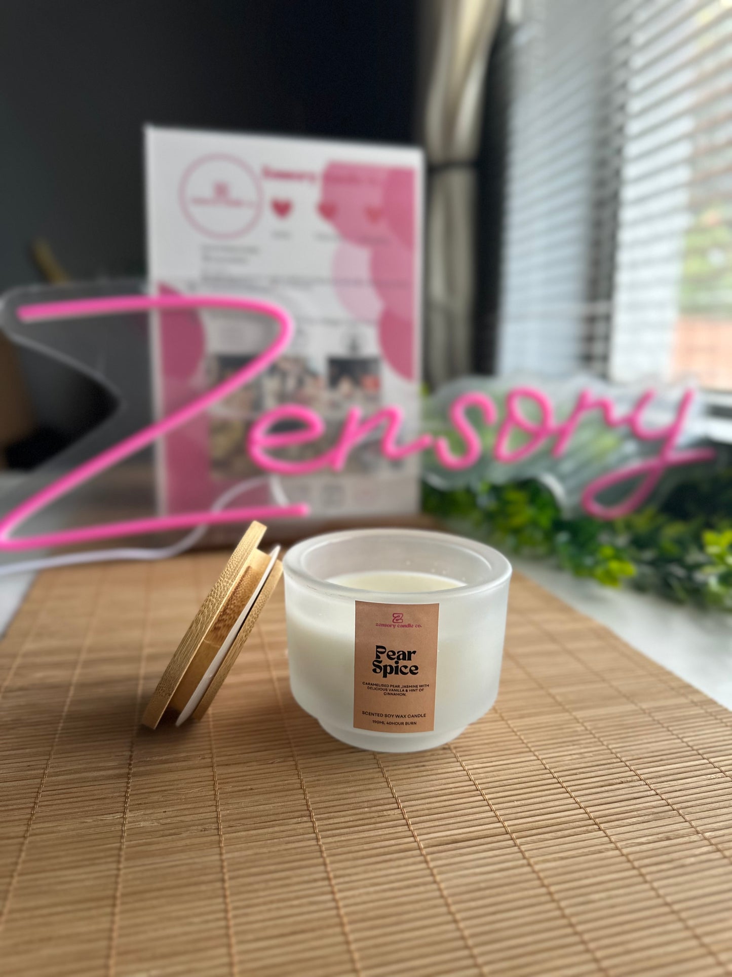 160ml Soy wax candle wooden wick with bamboo lid - Scented candle gift - Zensory Candle Co