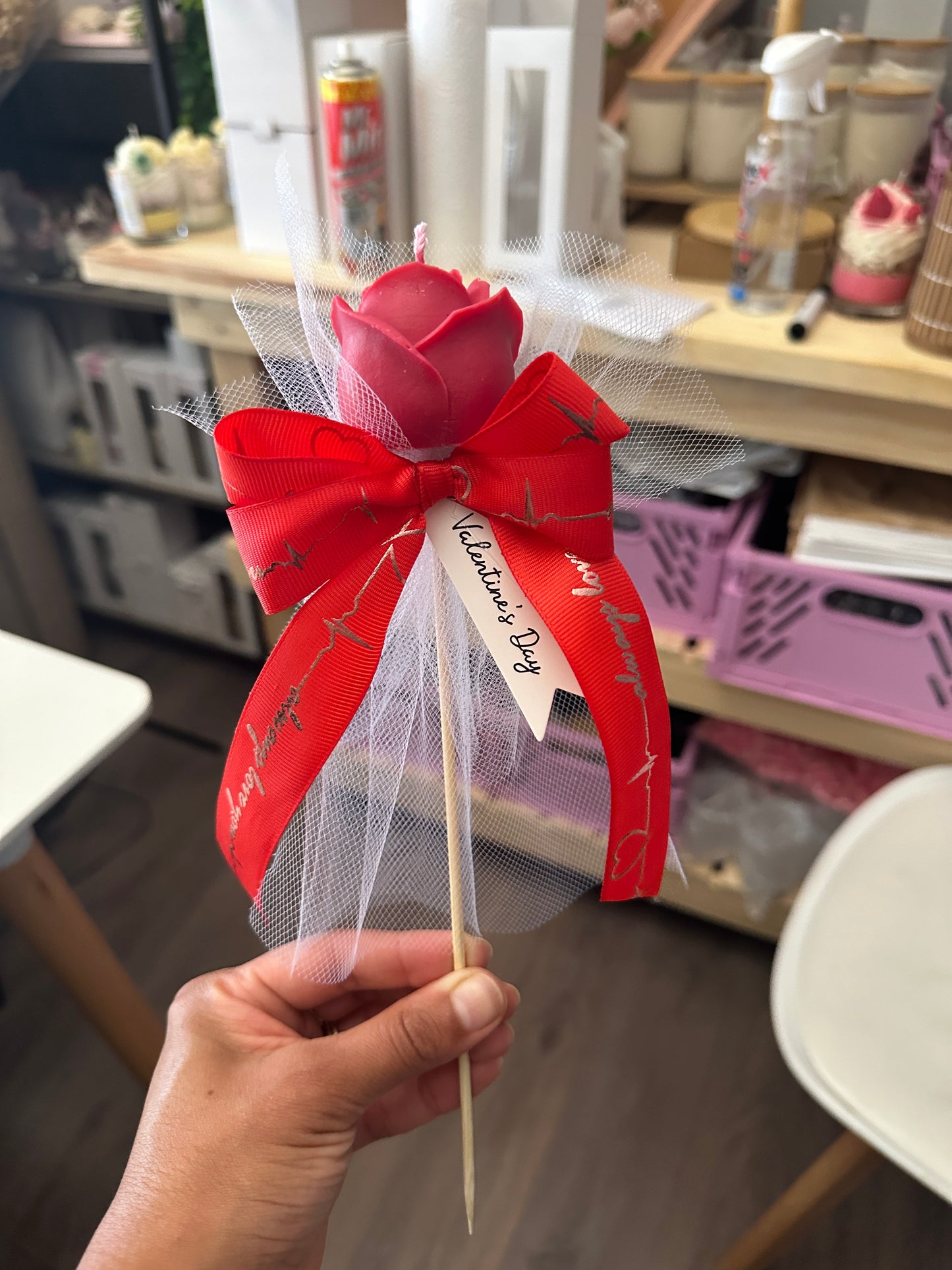 [Preorder] Valentines limited edition Candle Rose wrapped in tule and ribbon singles