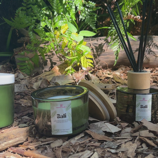 Vintage Green Bali Soy wax candle 160ml wooden wick with bamboo lid with diffuser 150ml - Gift set - Zensory candle Co